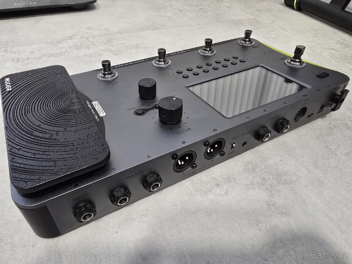 Špičkový kytarový multiefekt Mooer GE1000 - 5