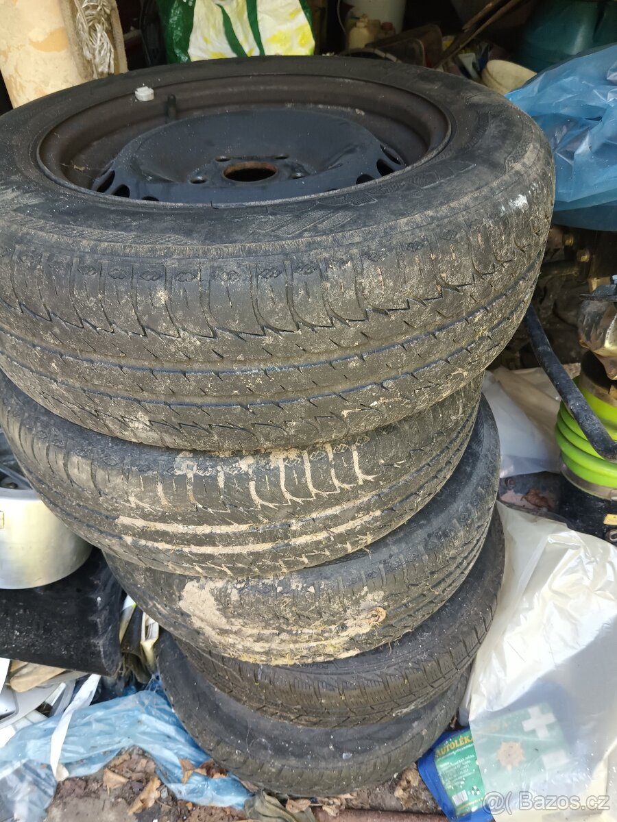 Kola Volkswagen 195 65 15 4 ks - 5
