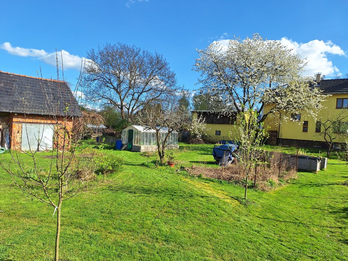 Predej stavebního pozemku 1631m2 - 5