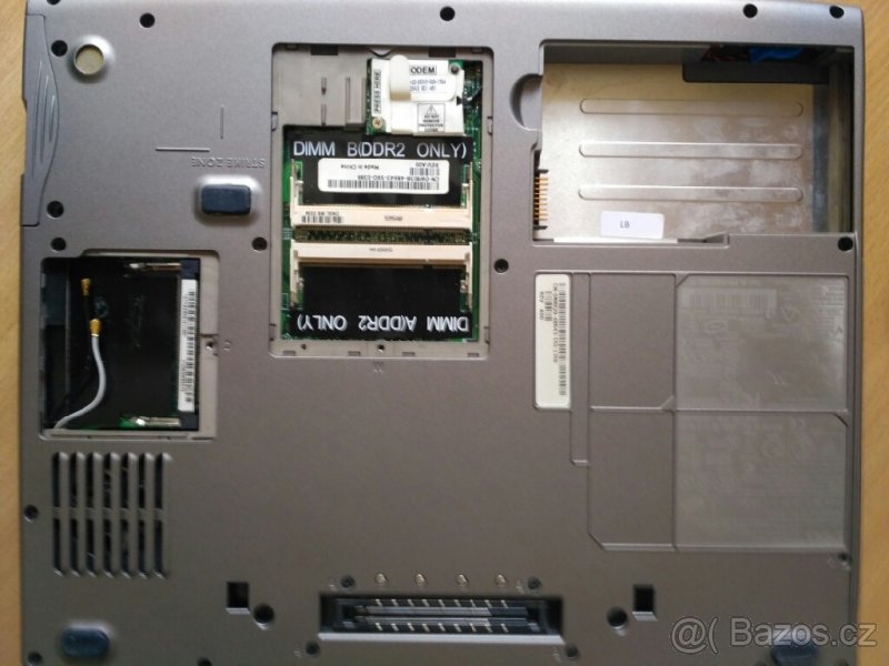 Dell Latitude D510 na nahradni dily. - 5