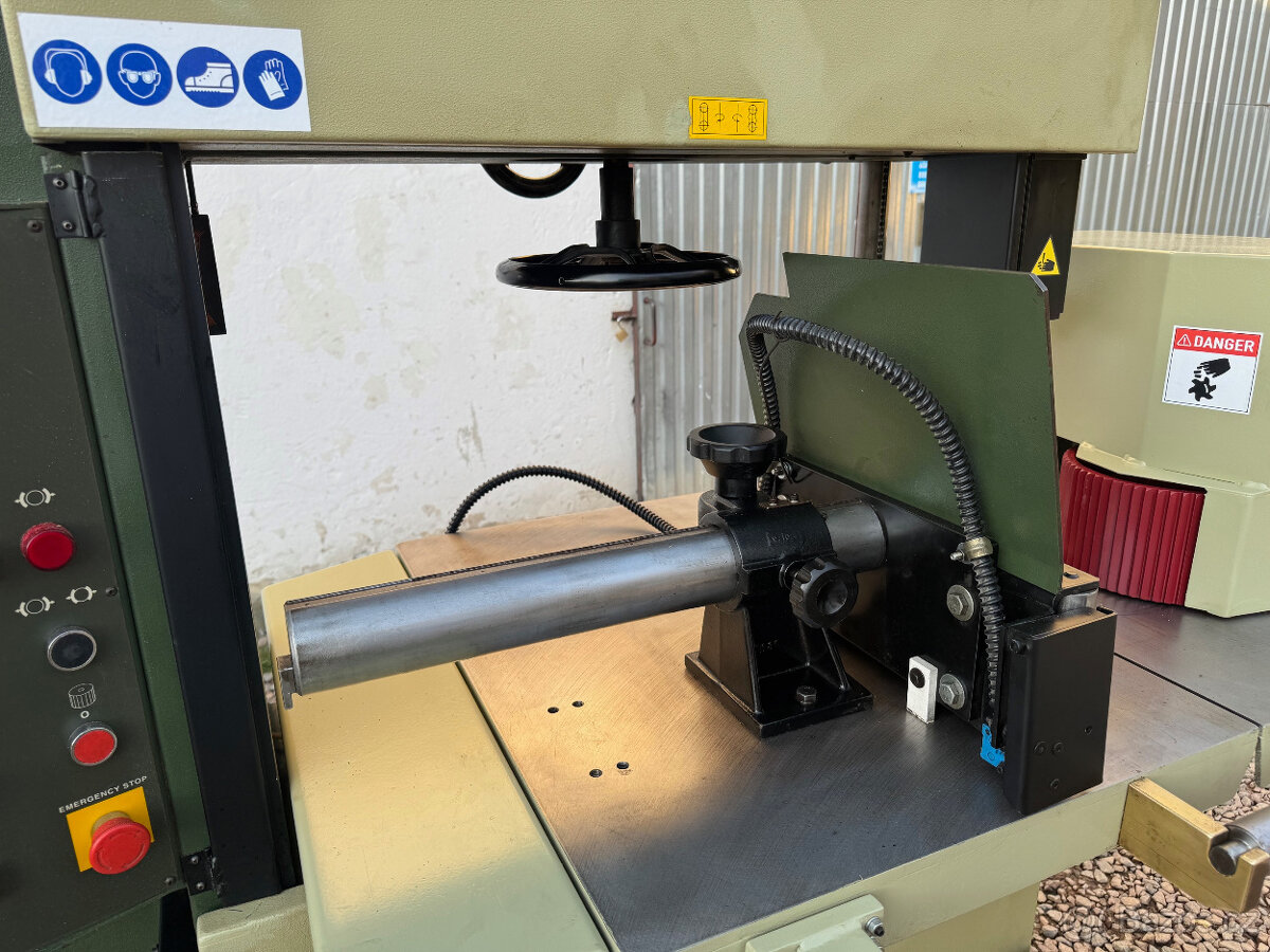 Pásová píla SCM R800 - 5