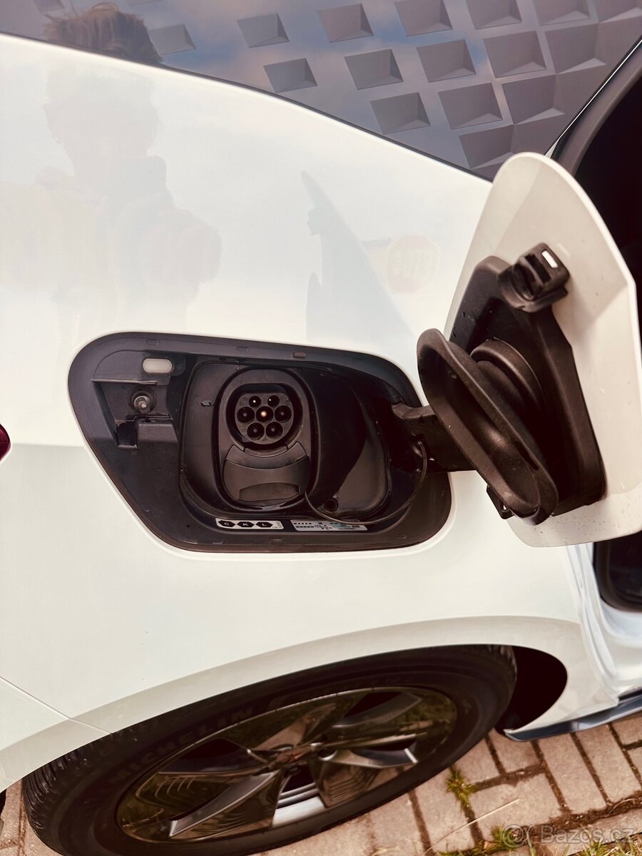 Cupra Born 150kW - 5