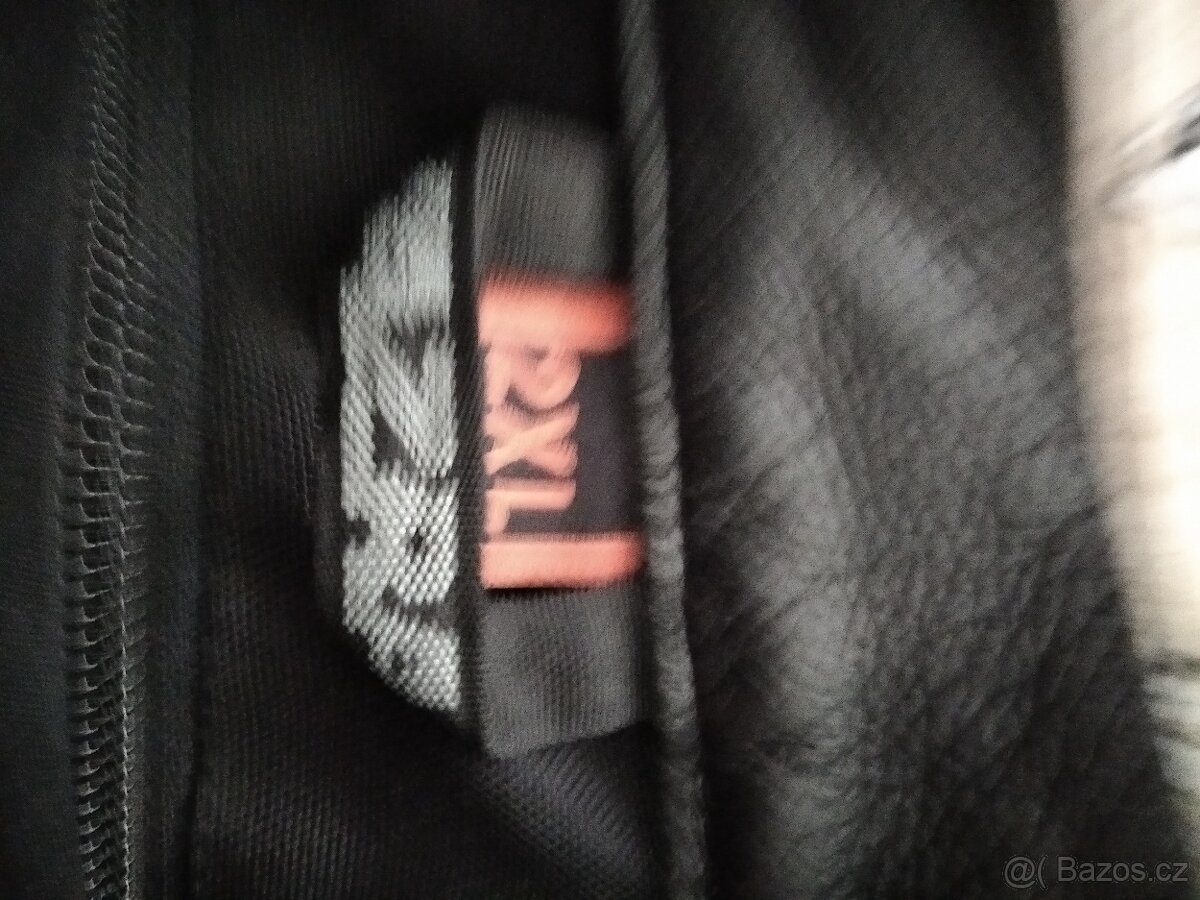 Motorkářská bunda a boty - 5