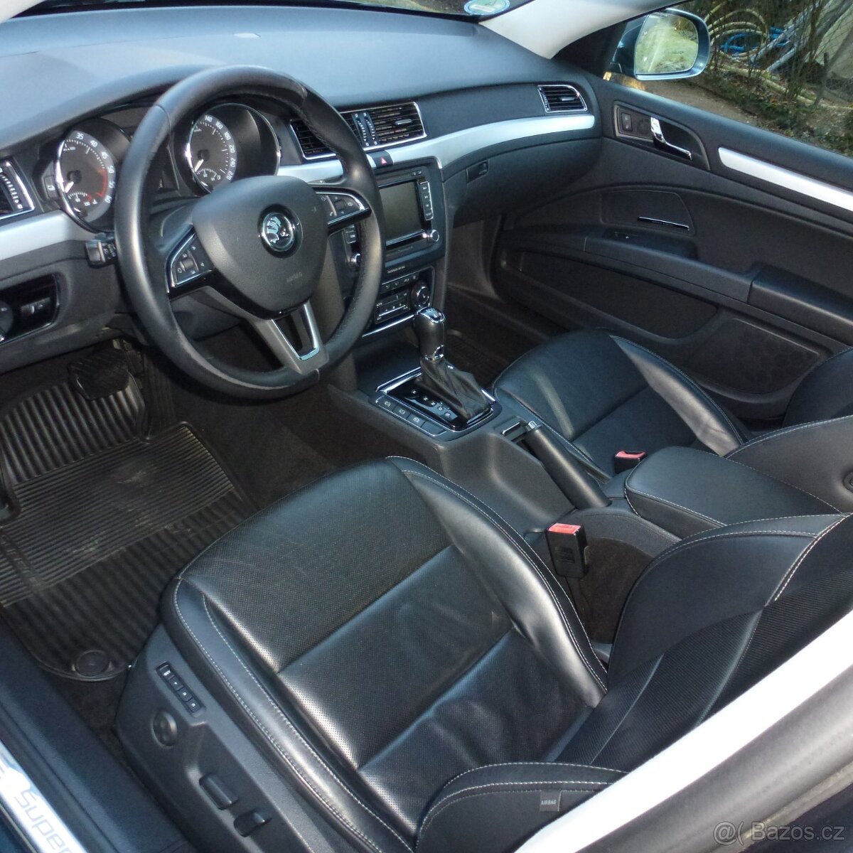 Skoda Superb II Combi 2.0 TDI 125 KW DSG 4x4 - 5