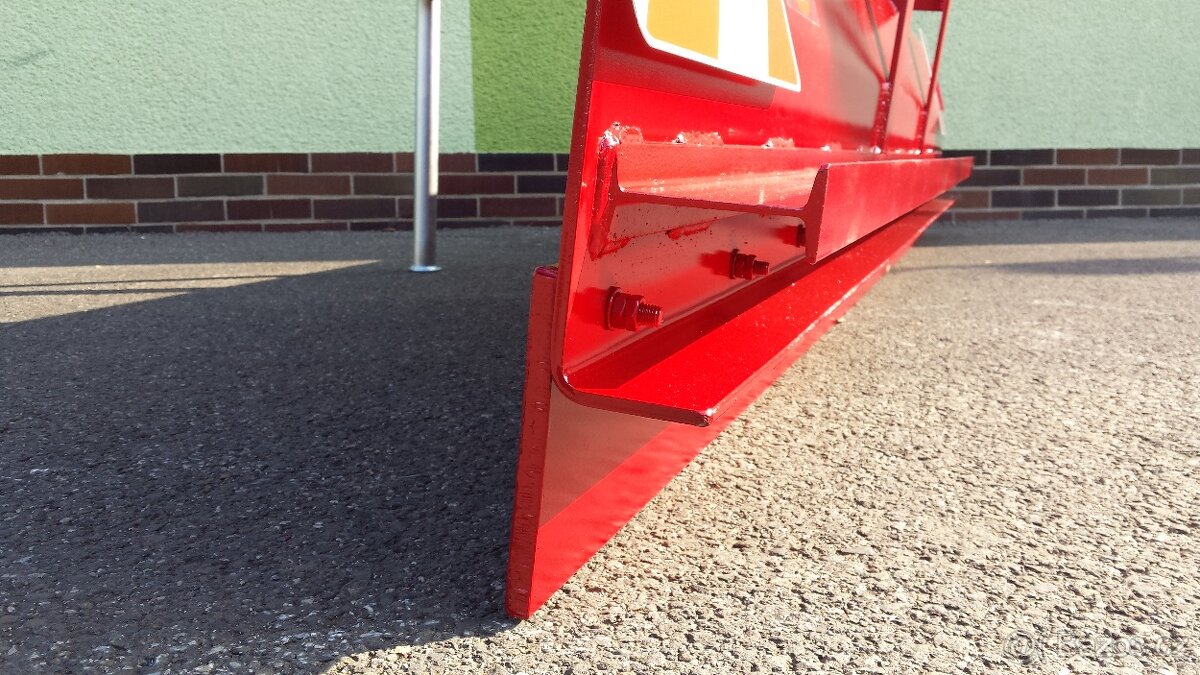 RADLICE 8mm za traktor - ocelový břit - 5