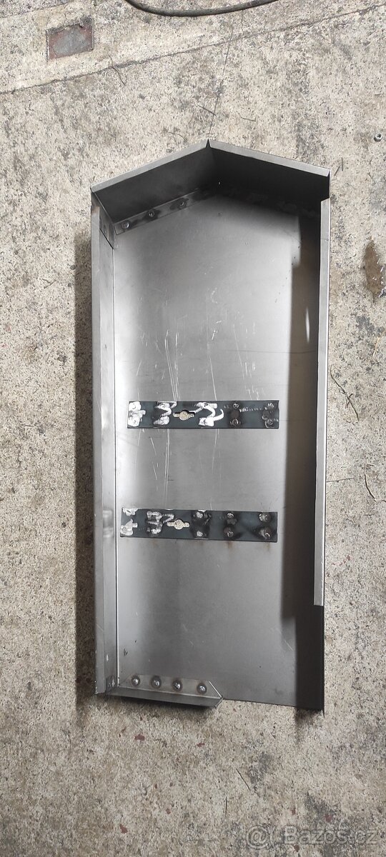 Predám kryt prihaňača e514 - 5