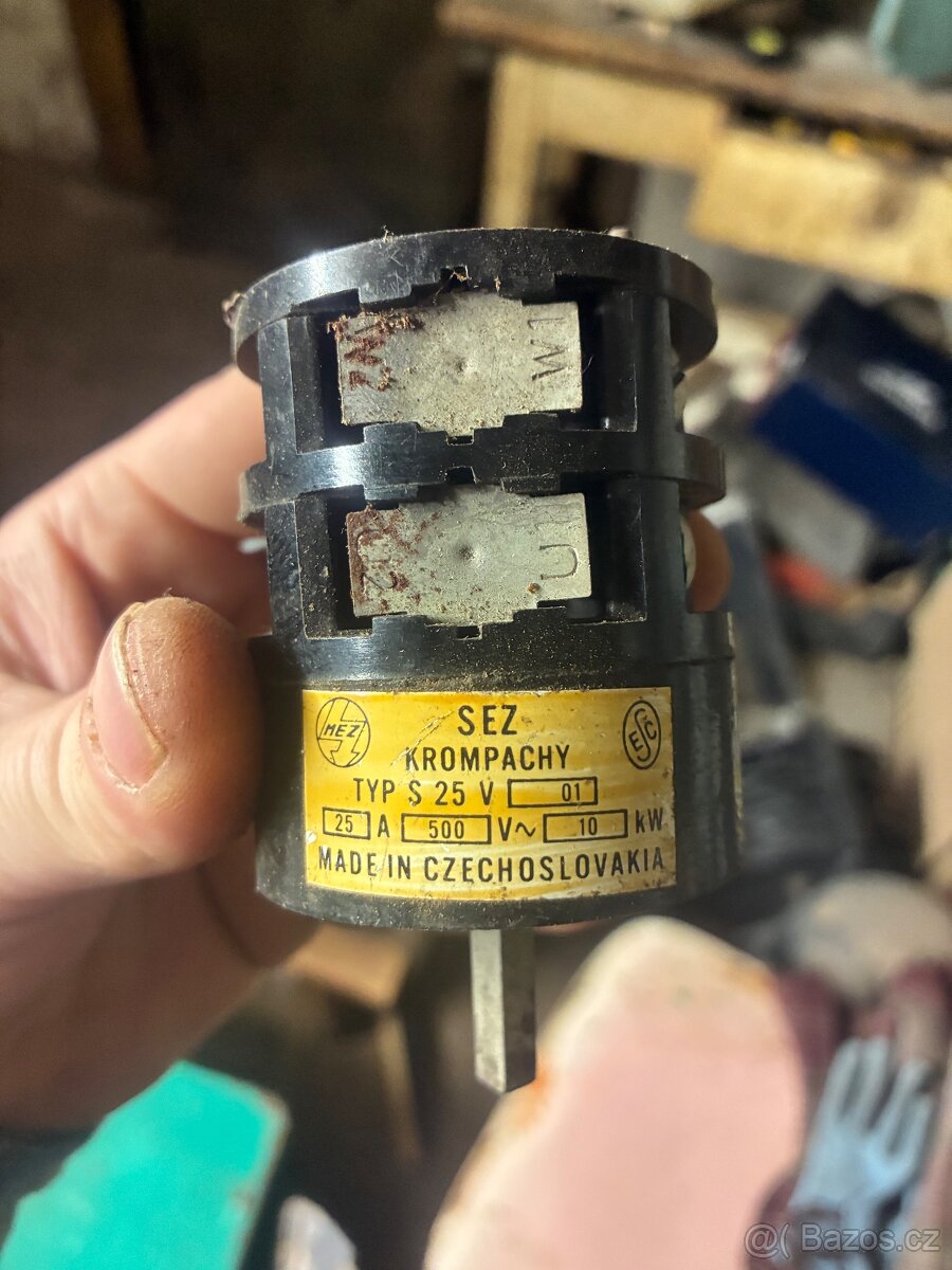 Náhradní díly z garáže - 5