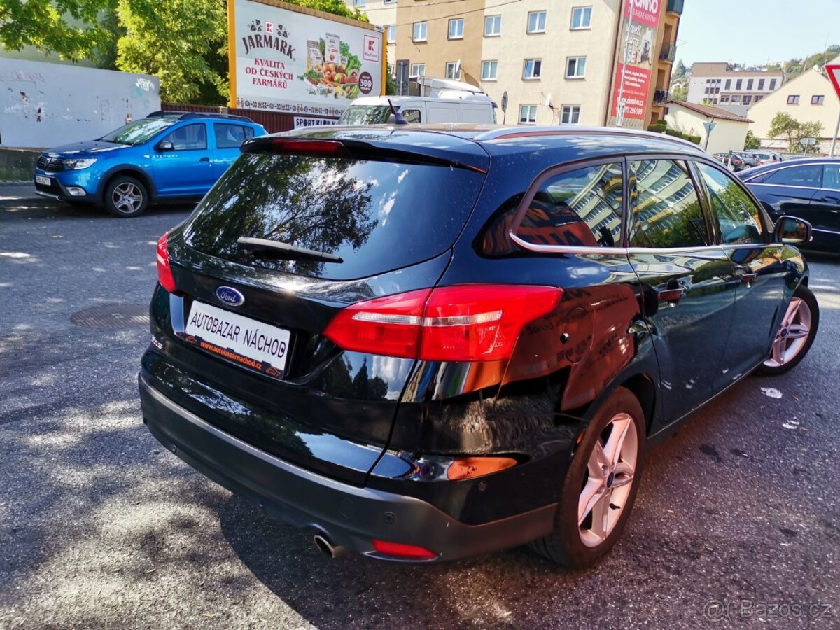 Ford Focus 1.5i EB 110kw Titanium AUT Xen - 5