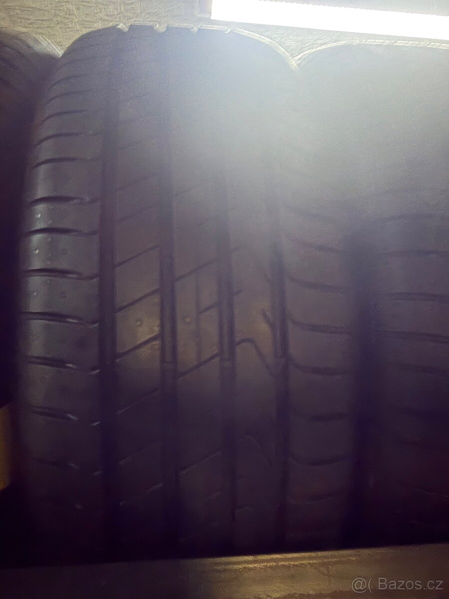 Nové letní sady 215/50r18 - 5