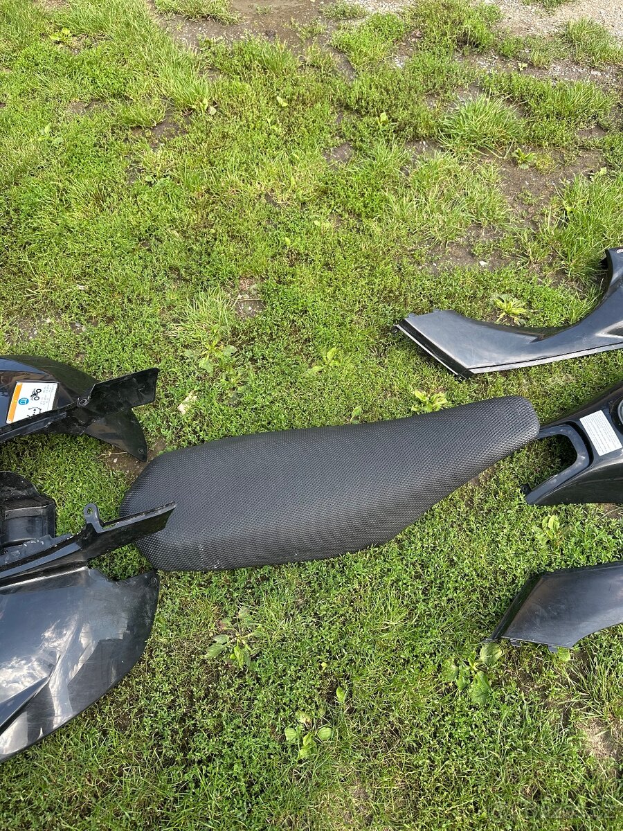 Plasty Yamaha yfz 450 2013
