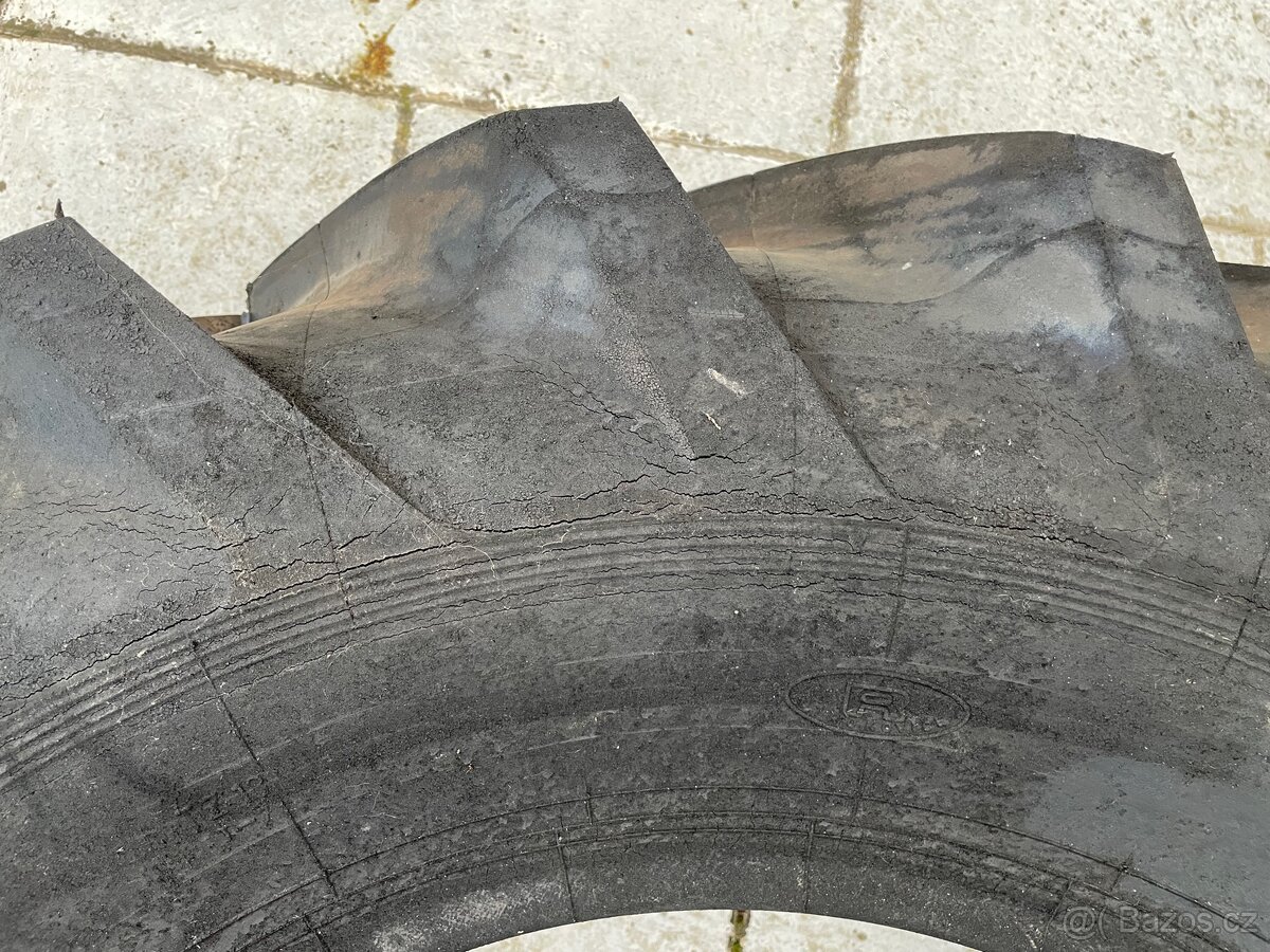 1ks Traktorová pneumatika Barum 14,9 24 - 5