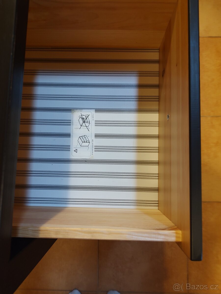 Noční stolky Hemnes Ikea - 5