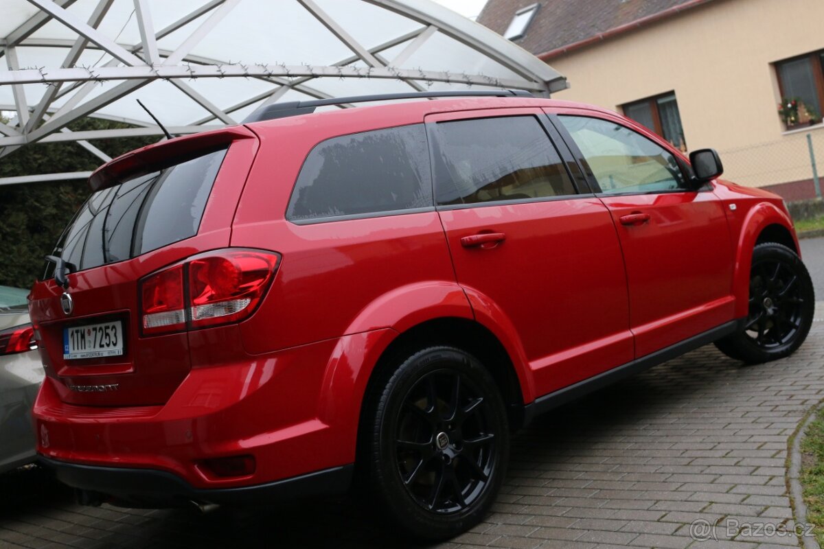 Fiat Freemont 2.0 ČR, BLACK CODE,4x4,Tažné - 5