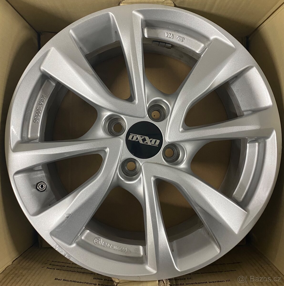 4x100 R16 6,5J ET45 Oxxo Oberon 4 - 5