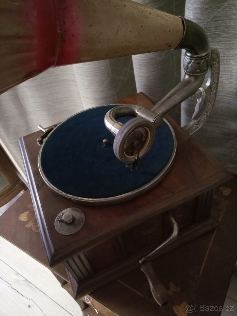 Gramofon s troubou - 5