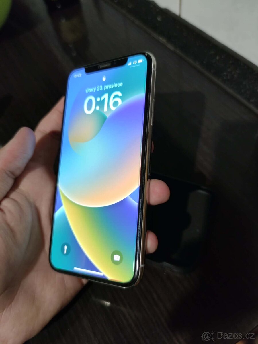 iPhone X - 5
