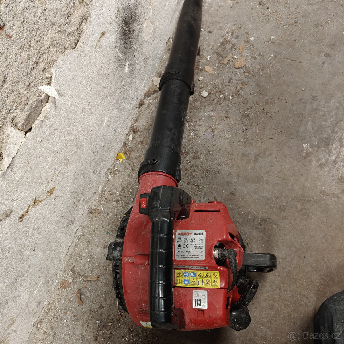 FOUKAČ NA LISTÍ - 5