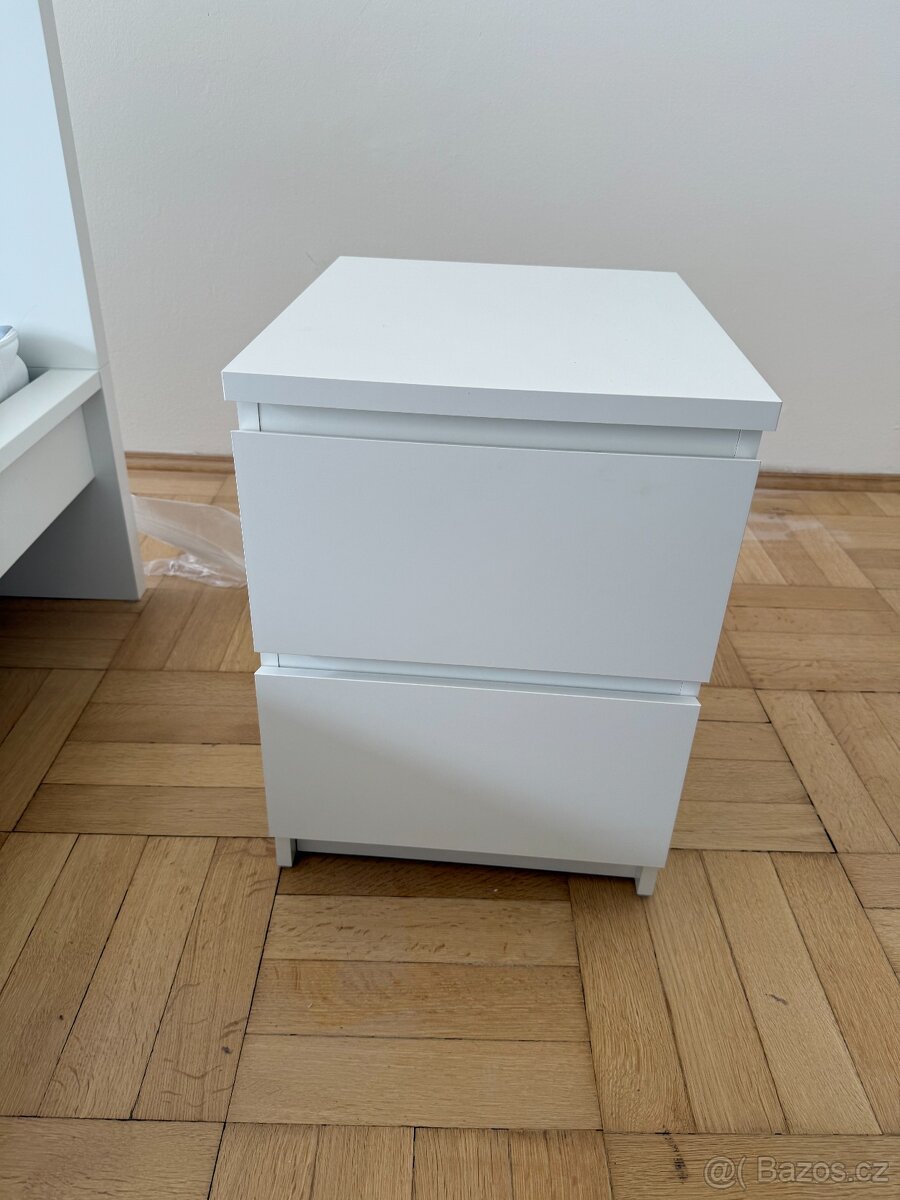 Bila postel MALM 180x200 - 5