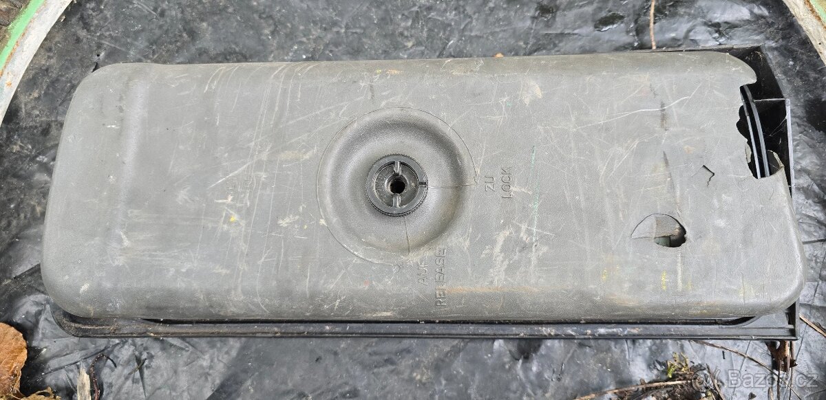 BMW e30 zadní právé světlo - 5