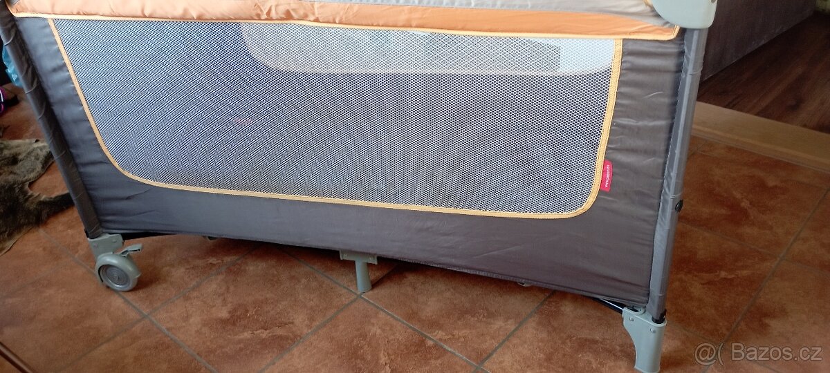Cestovní postýlka - 5