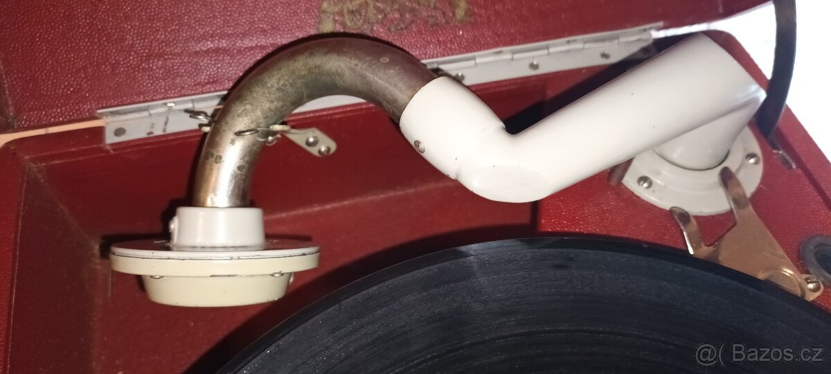 Retro gramofon. - 5