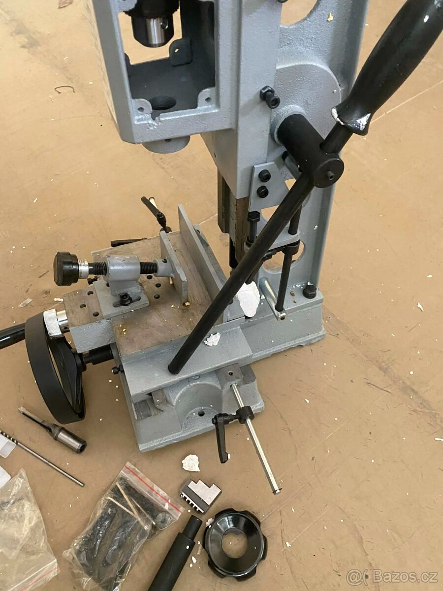 Stolní dlabačka 370W - 5