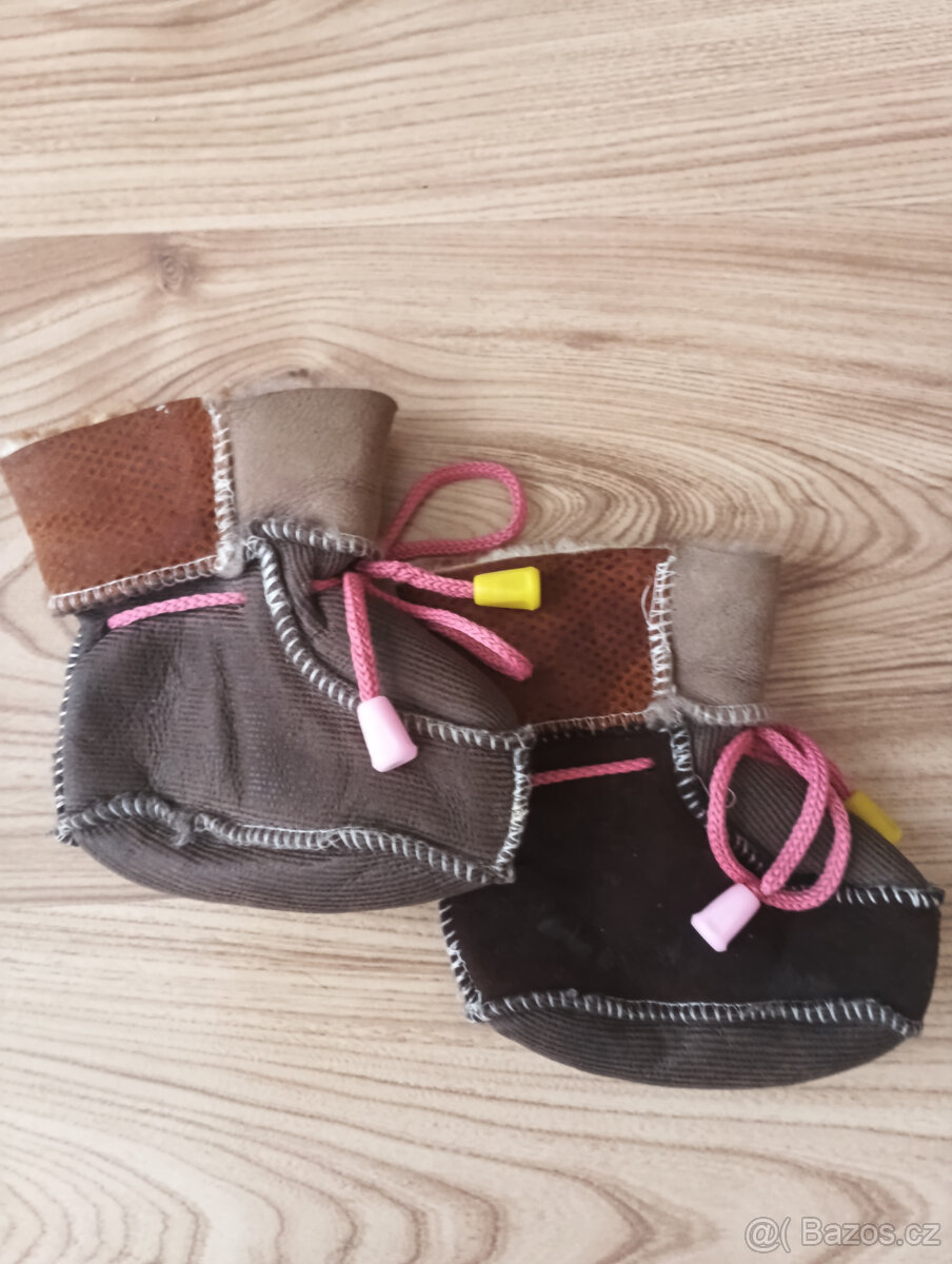 ,plavací vesta,silikon.talíř,capáčky,pisoár,přebalovací podl - 5