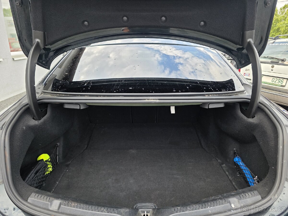 Mercedes-Benz Třídy E E220CDI 4-MATIC AMG Panorama - 5