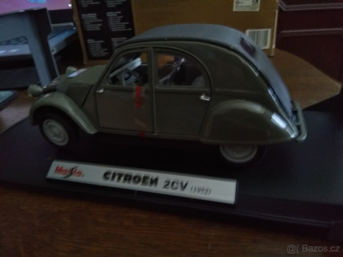 Prodám model 1/18 - 5