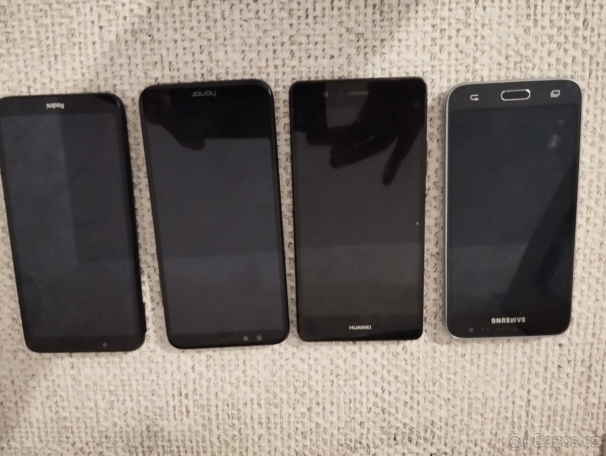 Mobily na náhradní dily - 5