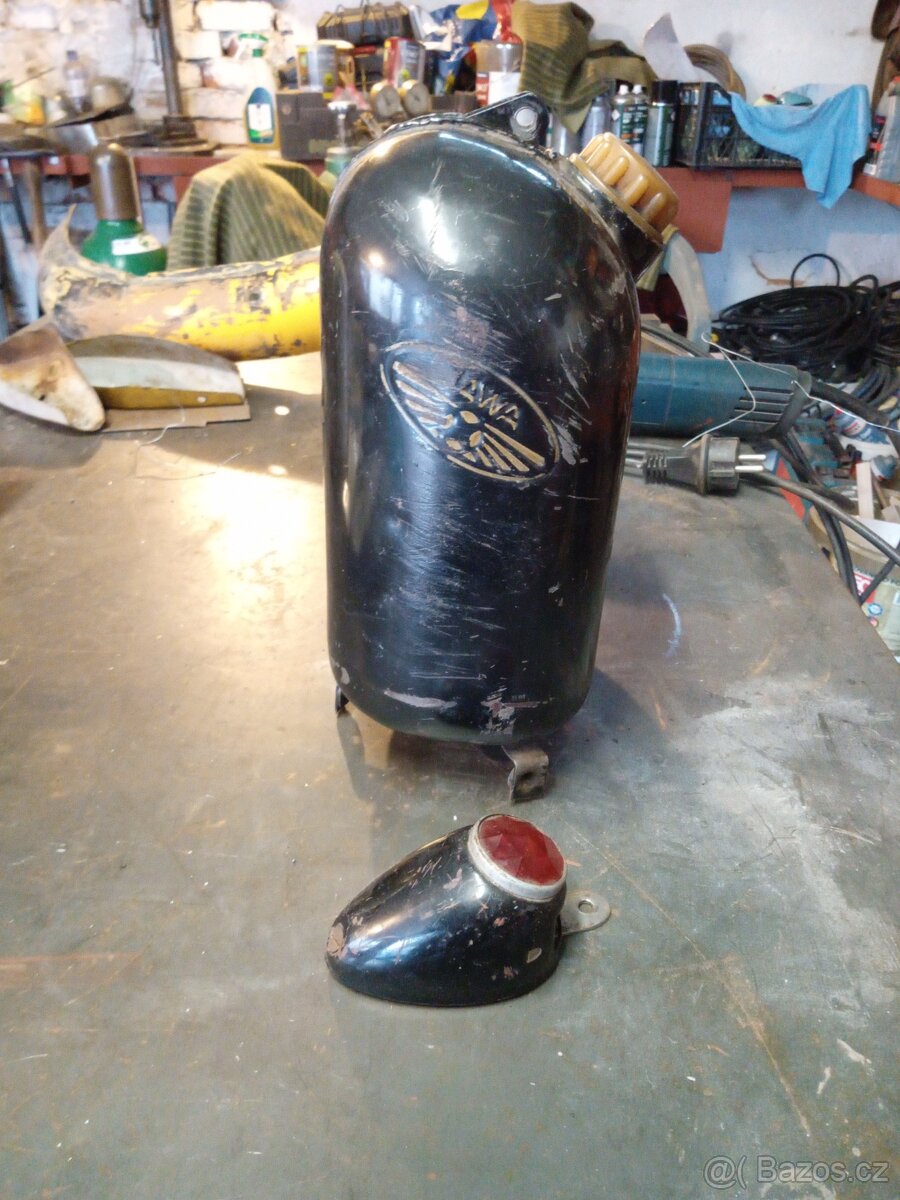 Predám diely Jawa 555 cierne - 5