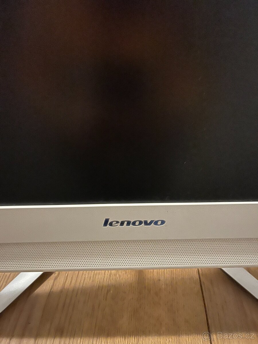 PC LENOVO allinone - 5