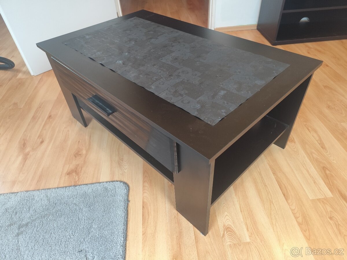 Jídelní a konferenční stůl - 5