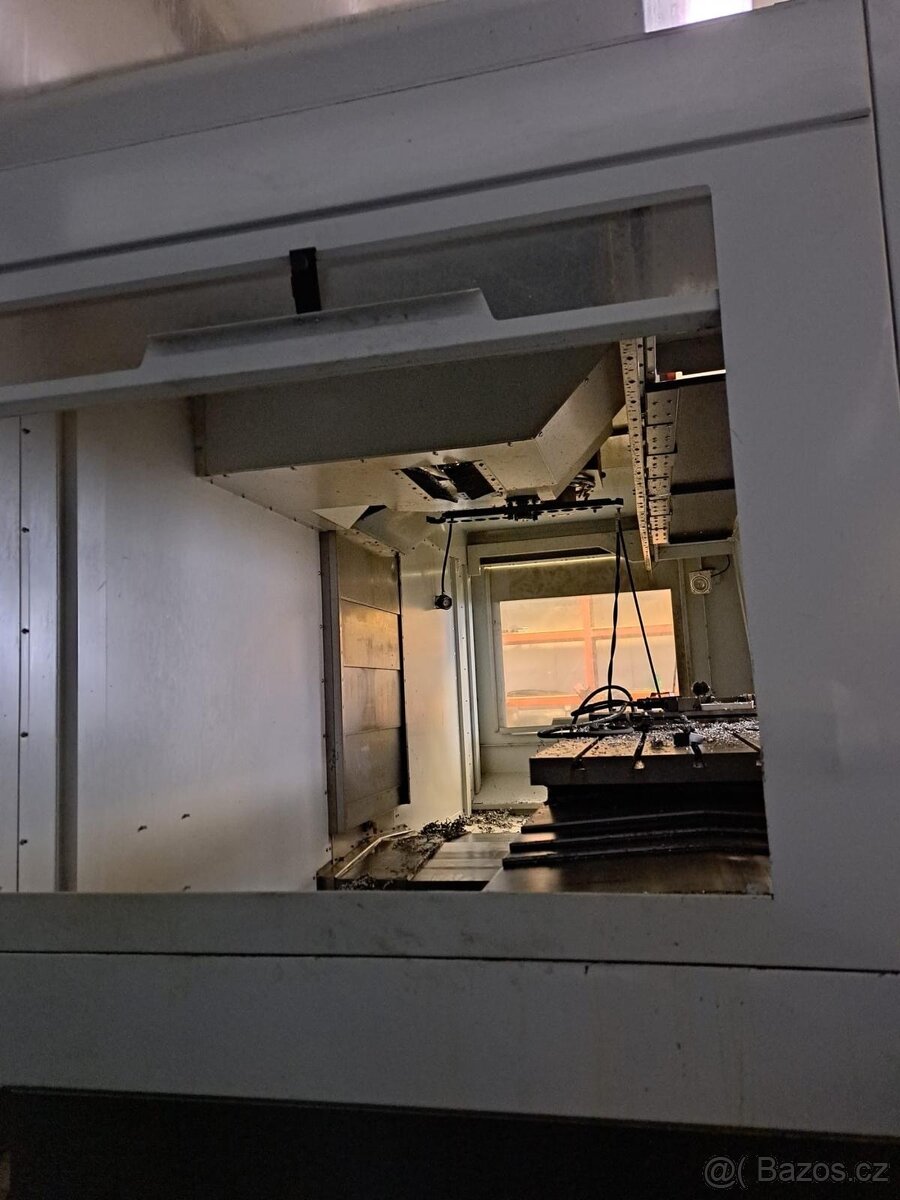 CNC frézka HAAS VF-7/40 - 5