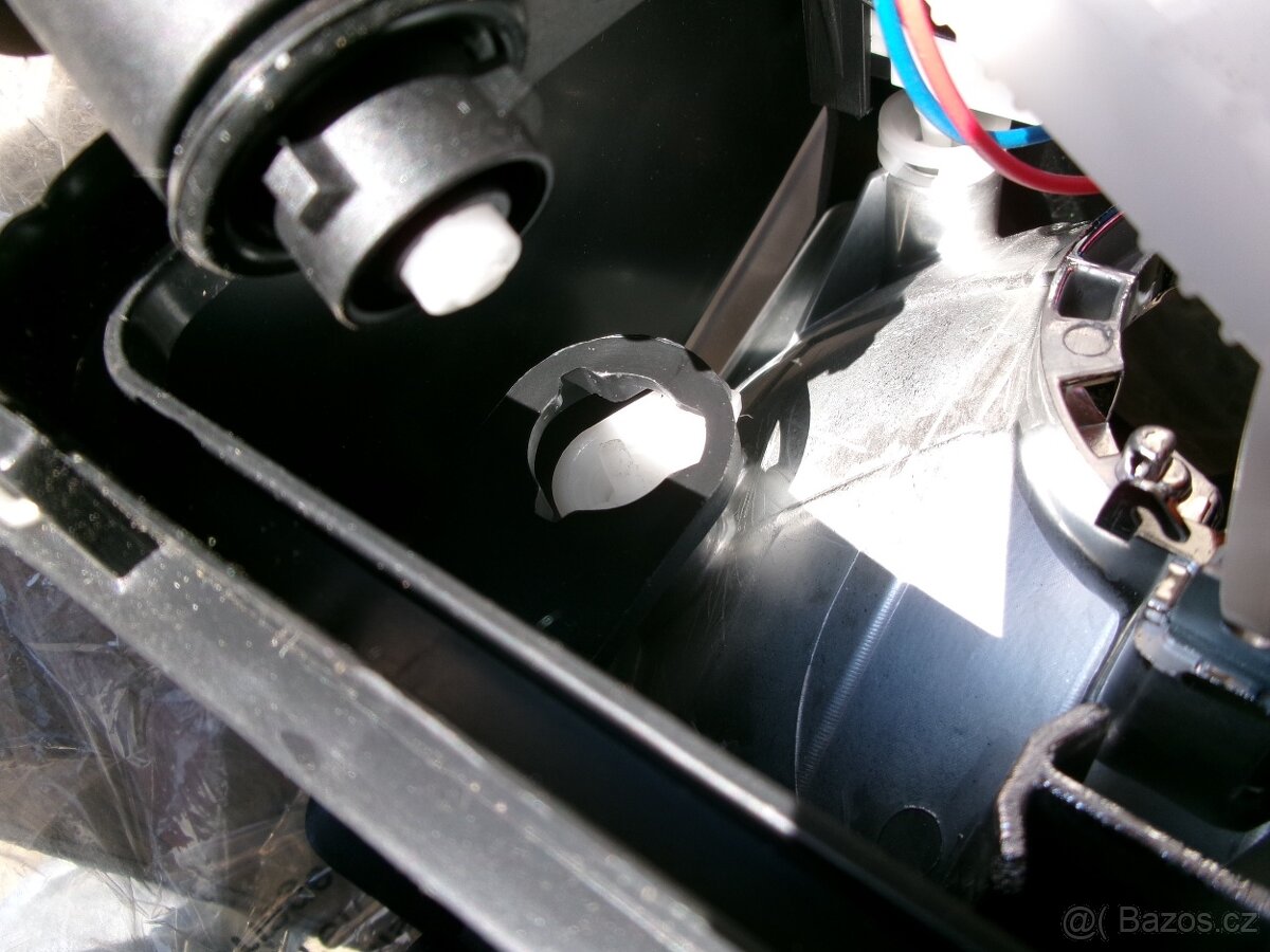 FORD TRANSIT , 2006-2013 - PŘEDNÍ LEVÉ SVĚTLO - 5