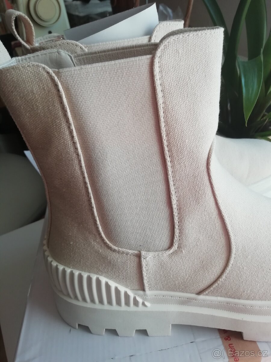Nové kotníkové botičky na platformě About You, v. 40 - 5