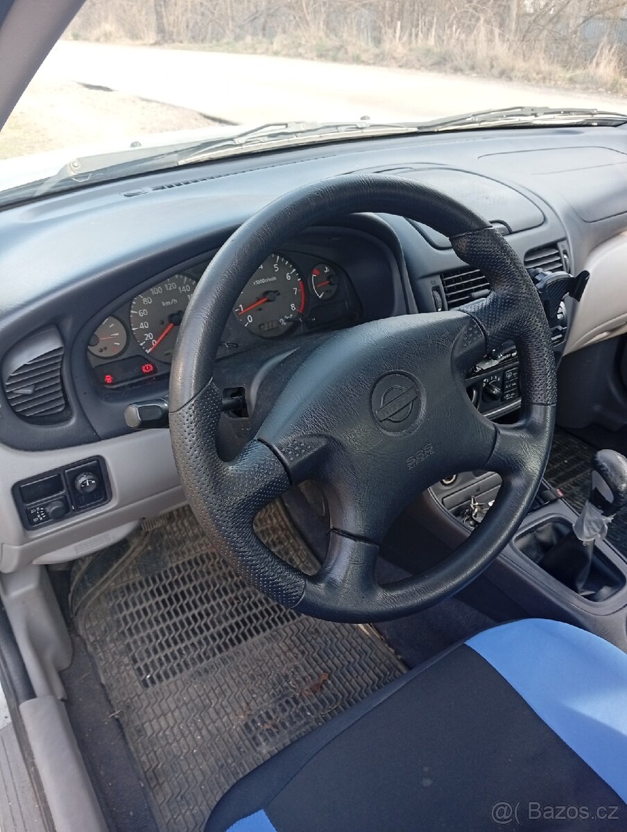 Nissan Almera 1,8 benzín - 5