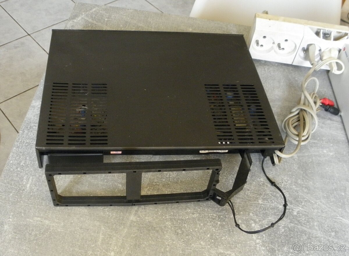 TUNER PHILIPS FT444 - 5