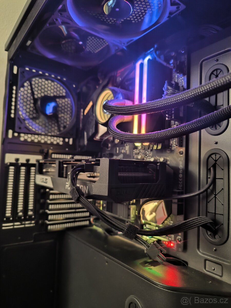 HERNÍ PC RYZEN 5 5600X RX 6600XT 8GB VODNÍ CHLAZENÍ - 5