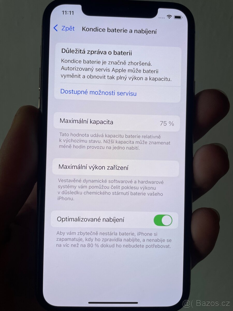 Apple iPhone 11 pro 256 GB zlatá, baterie 75 % - 5