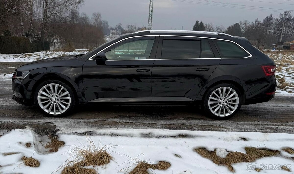 Škoda Superb Combi 2.0 Tdi 110kw STYLE PLUS - 5
