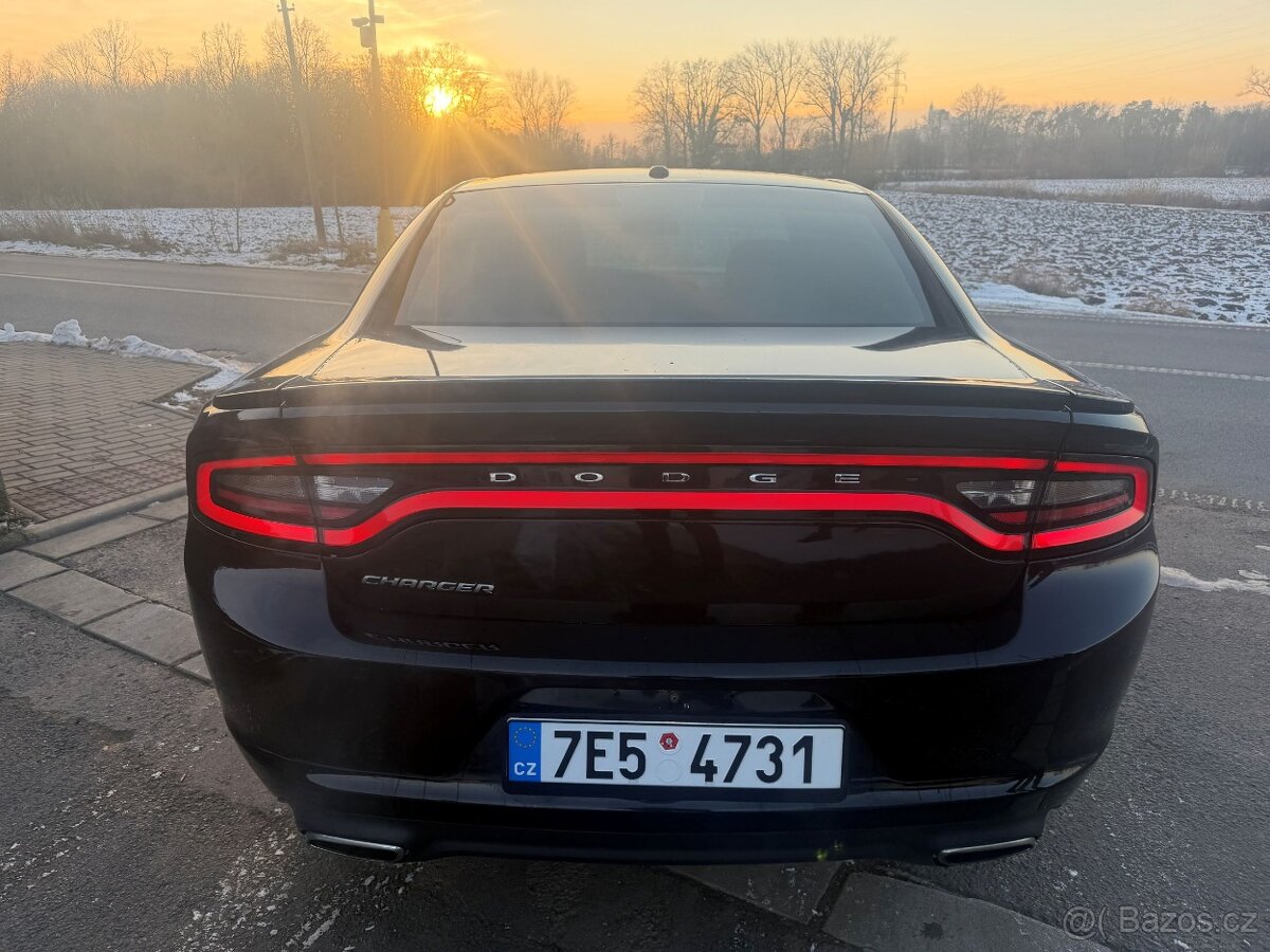 Dodge Charger 3,6 Facelift 2015 TOP STAV GARANCE - 5