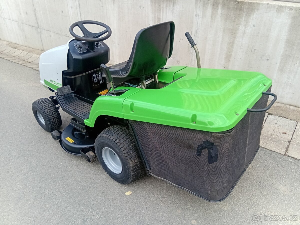 Prodám zahradní traktor Viking MT640 15.5Hp - 5