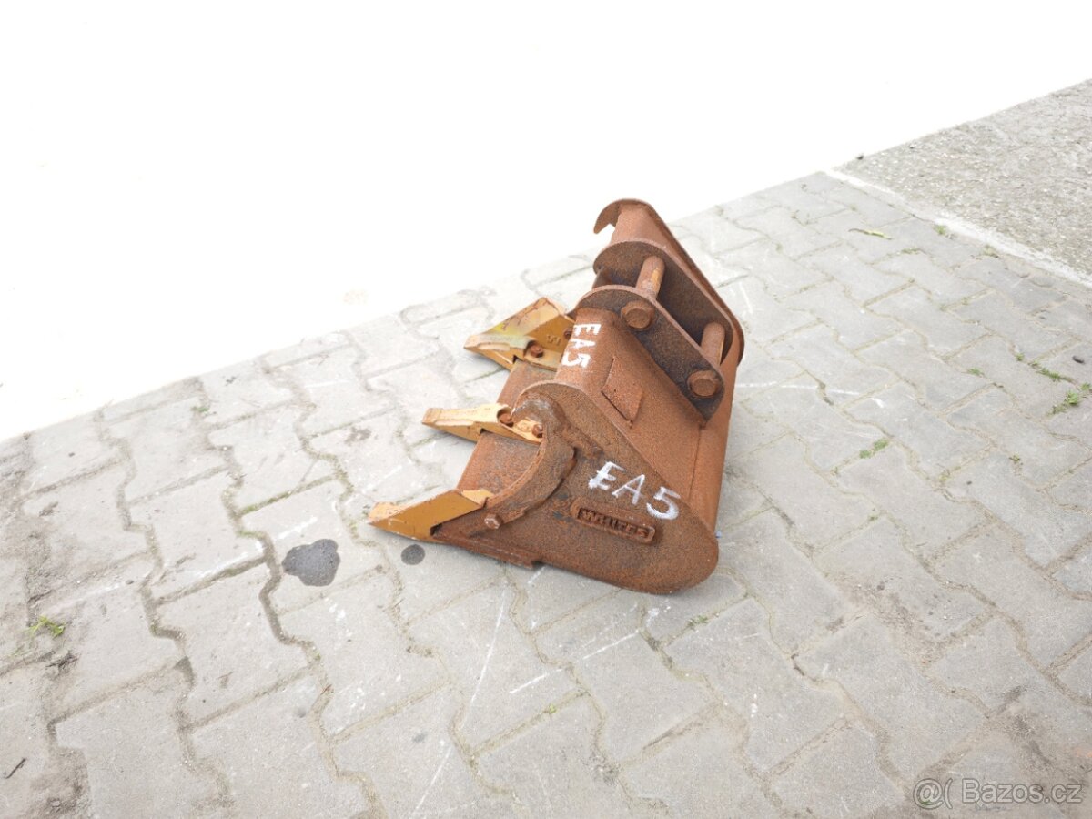 Lžíce podkopová zubatá 47.5 cm, EA5 - 5