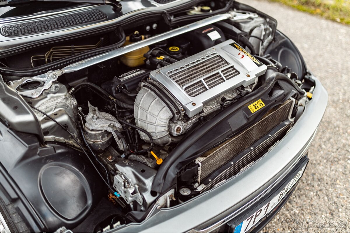 Mini Cooper S JCW R53 - 5