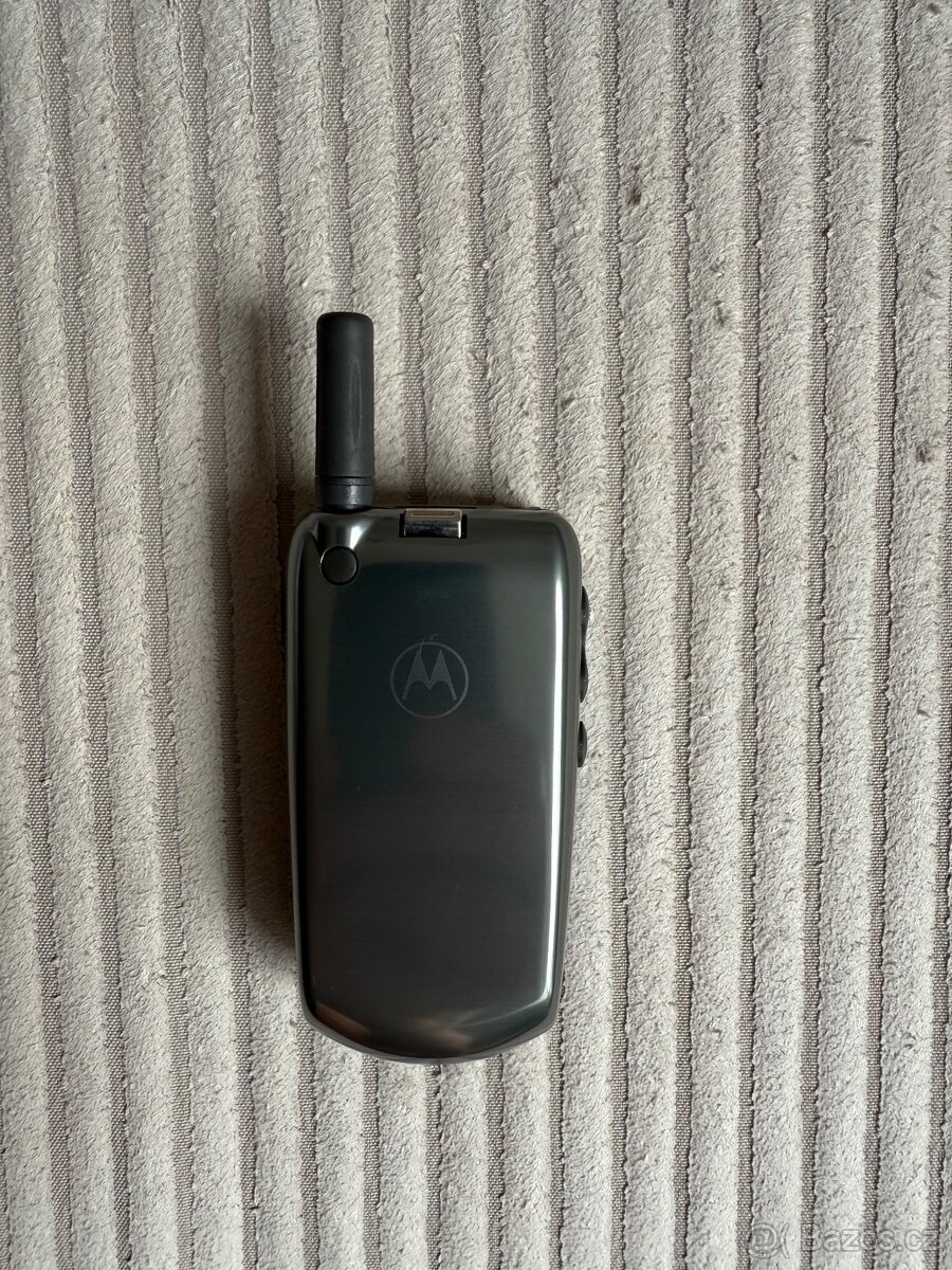 Motorola V60i - 5