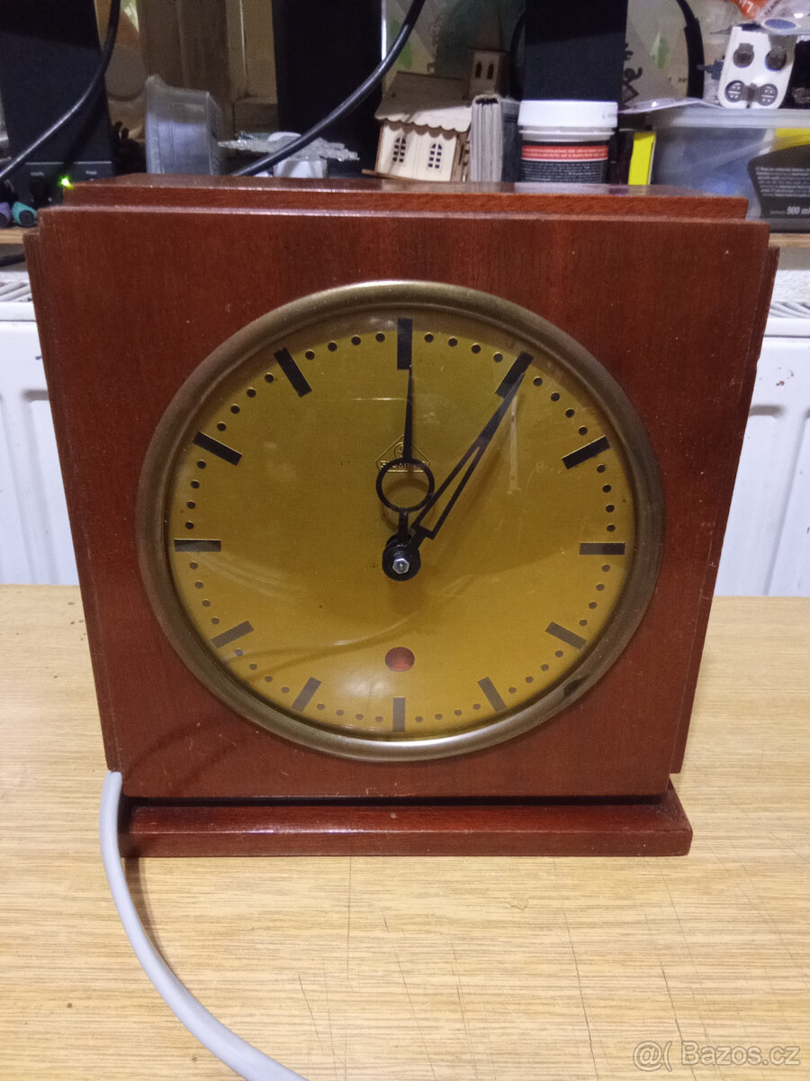 Retro elektricke hodiny SIEMENS plus další - 5