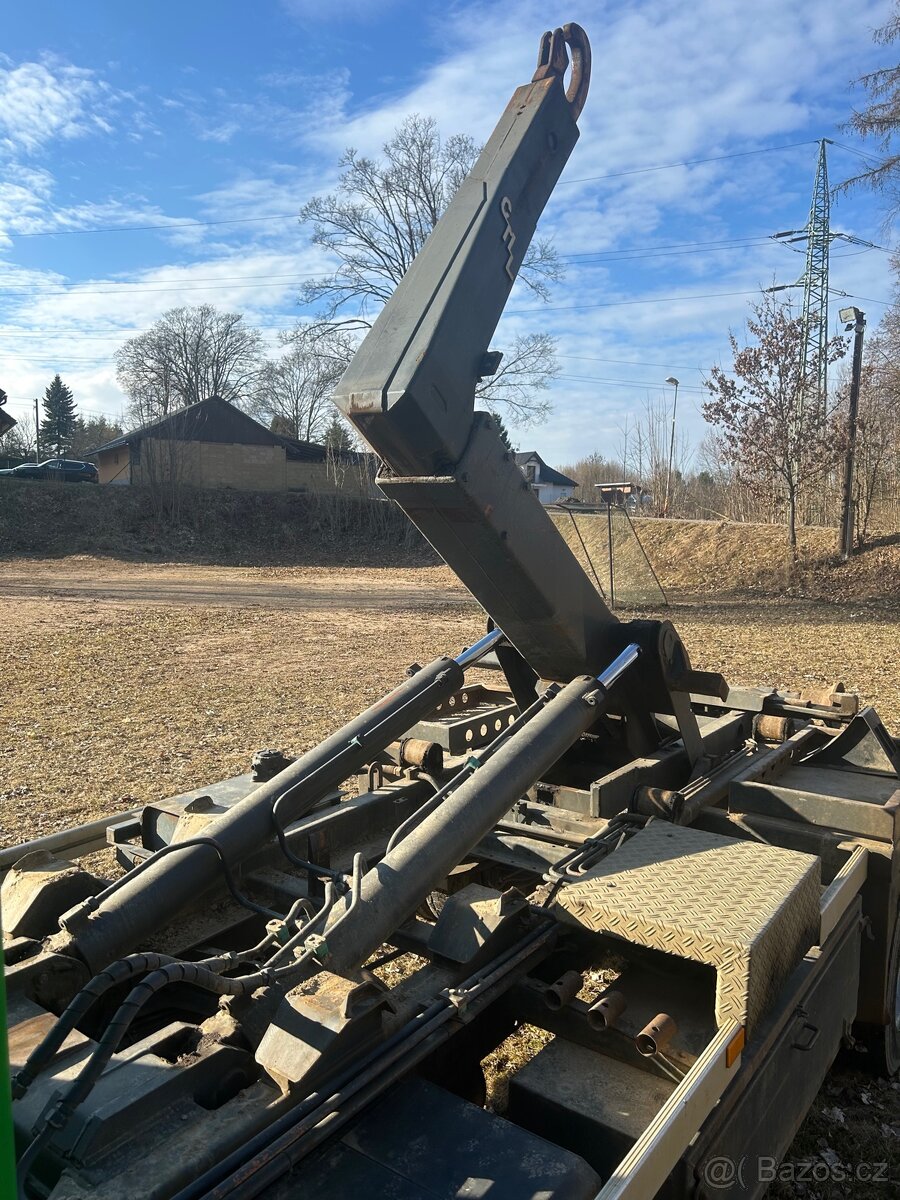 Renault Midlum nosič kontejnerů - 5