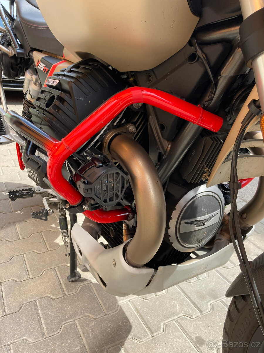 Prodám Moto Guzzi V85TT Travel