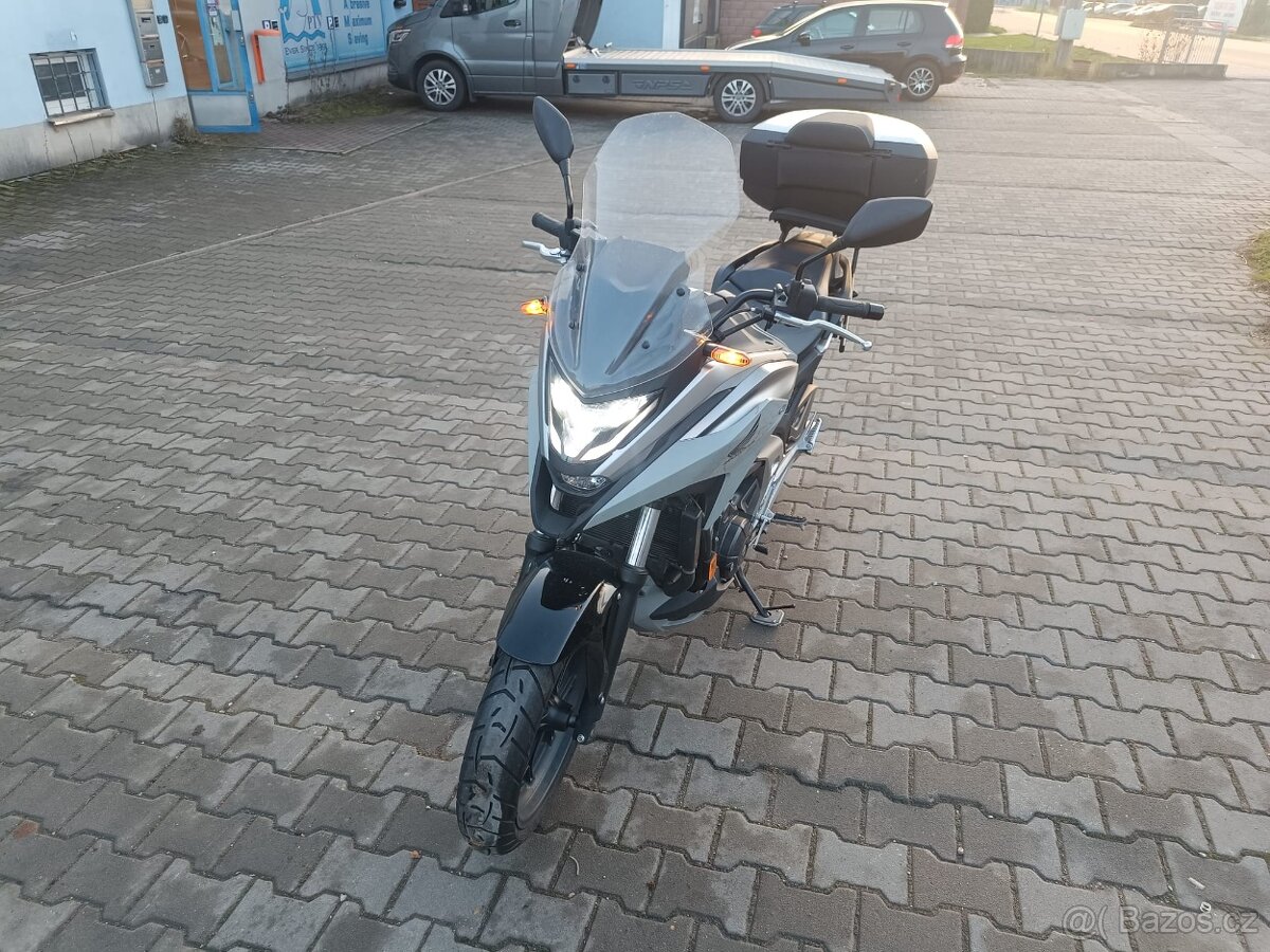 Honda NC 750X - 5